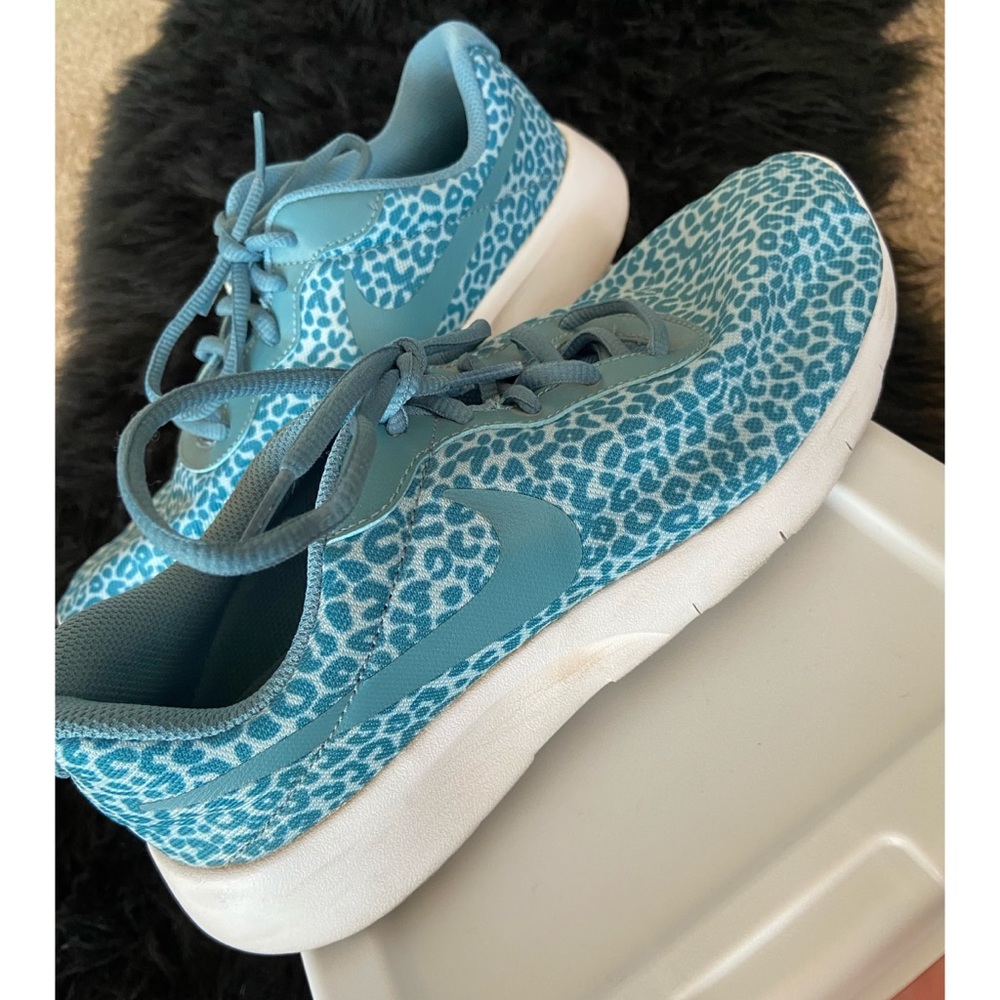 ANIMAL PRINT NIKES